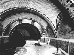 Looking
toward the other end of the station